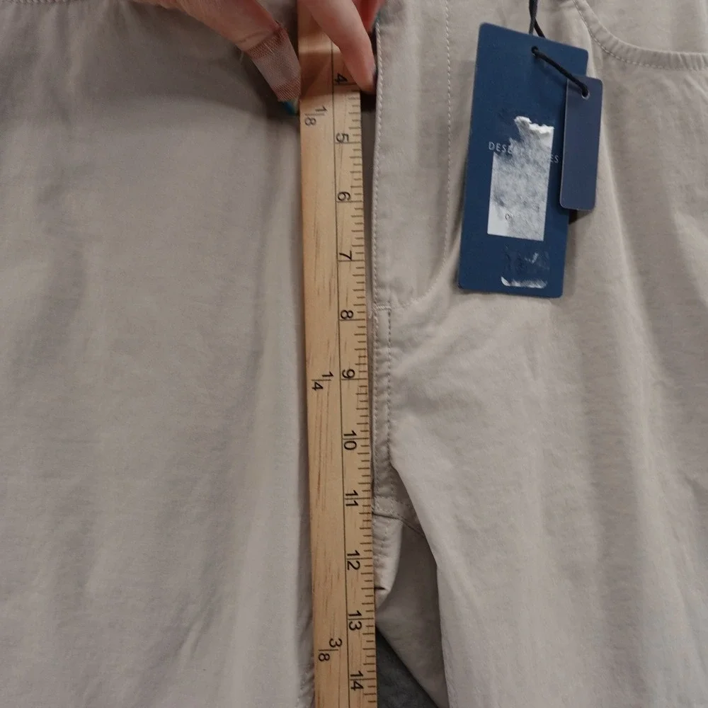 Desert Dunes Chino Shorts Mens 32 Dove Beige UPF‎ 35 Lightweight Performance NWT